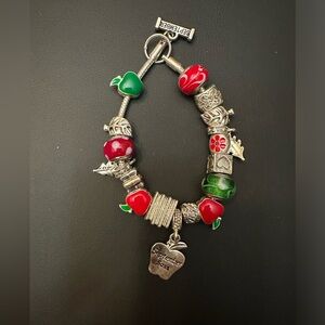 Willabee And Ward “ September Sass” Charm Bracelet Size 8”